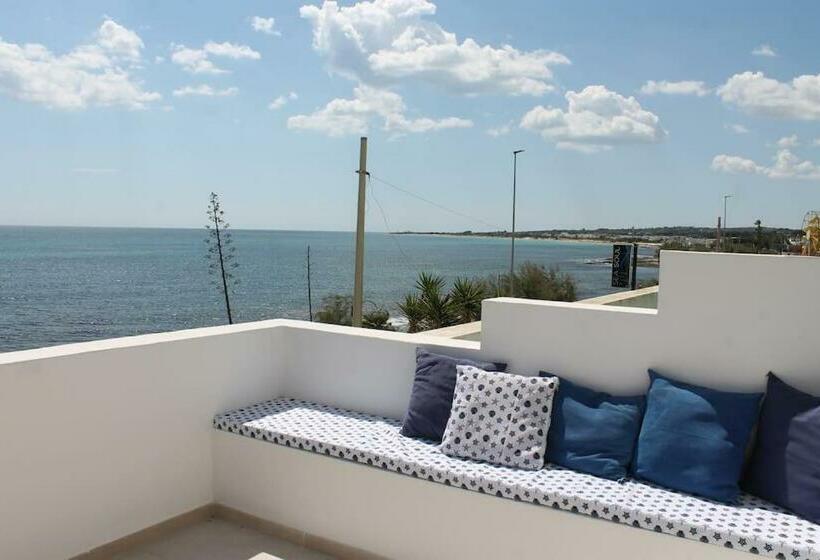 Casa Fronte Mare A Torre Vado 2