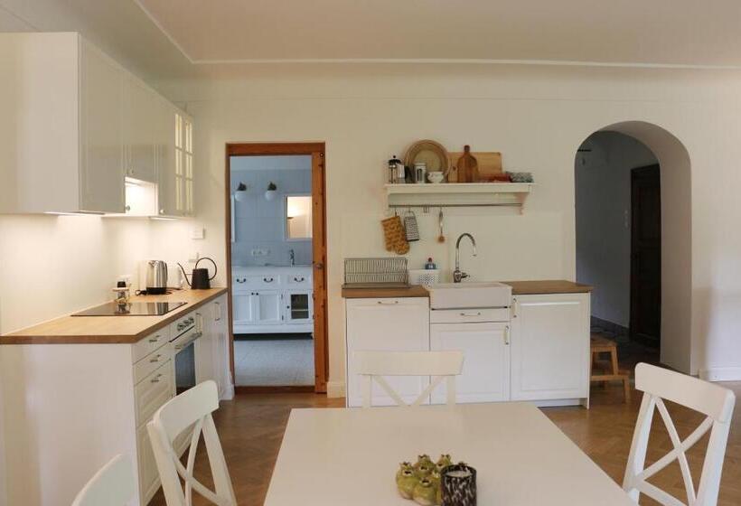 Ferienwohnungen Tinymoon