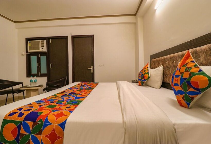 هتل Fabexpress Dolphin International Near Delhi Airport