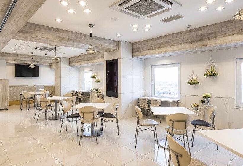 هتل Toyoko Inn Tsubame Sanjo Ekimae