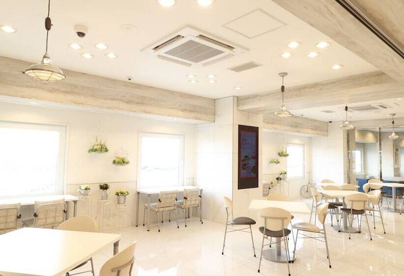 هتل Toyoko Inn Tsubame Sanjo Ekimae