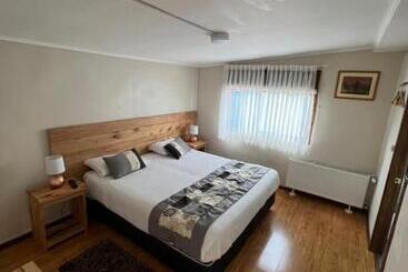 پانسیون Hostal Reymer Patagonia