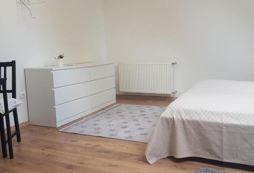 Végvár Delux Apartman