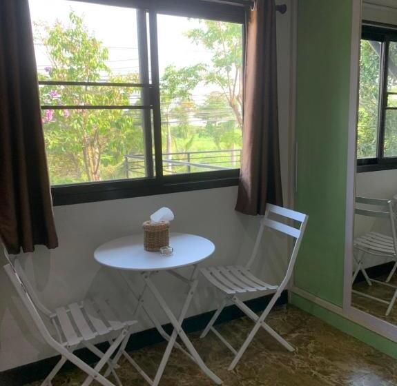 تختخواب و صبحانه Bkl Pool Villa Pattaya