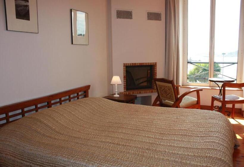 مبيت وإفطار Men Joliguet