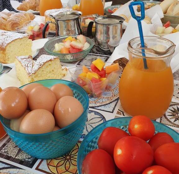 تختخواب و صبحانه Oasi Di Villa Damecuta