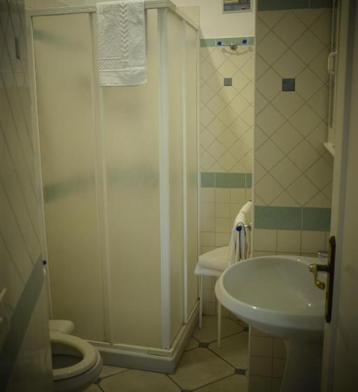 تختخواب و صبحانه Oasi Di Villa Damecuta