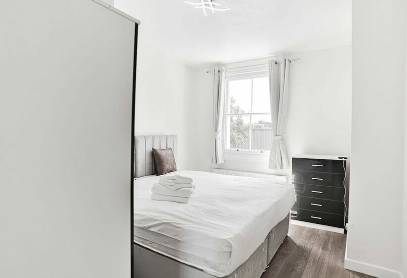 The Euston Guest House  60