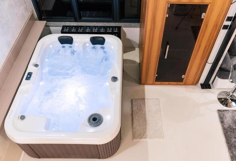 Deluxe Dreams & Spa Sabac