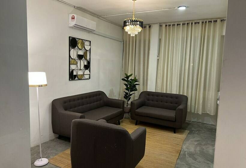 هاستل Cassia Inn Kuching