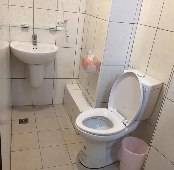 هاستل Lazy Bone