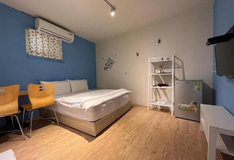 هاستل Lazy Bone