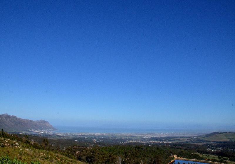 Bezweni Lodge