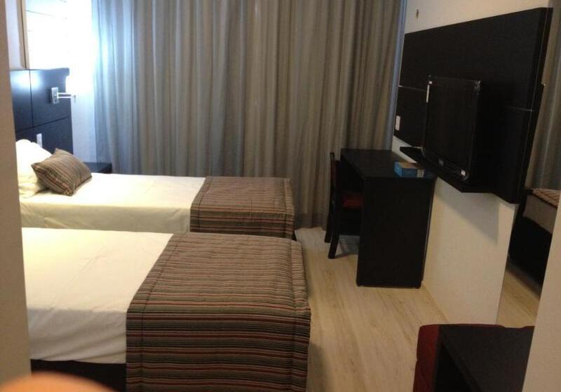 Faro Hotel Taubaté