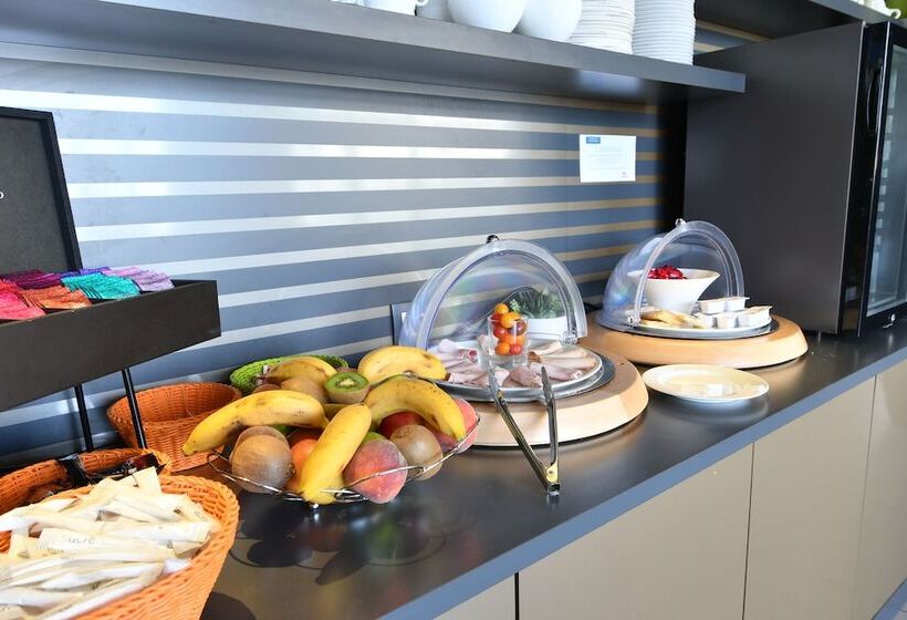 هتل Appart Hôtel Mer & Golf City Bordeaux   Bruges