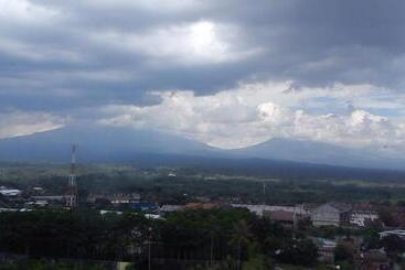 Fotos del hotel Atria Hotel Magelang:  19