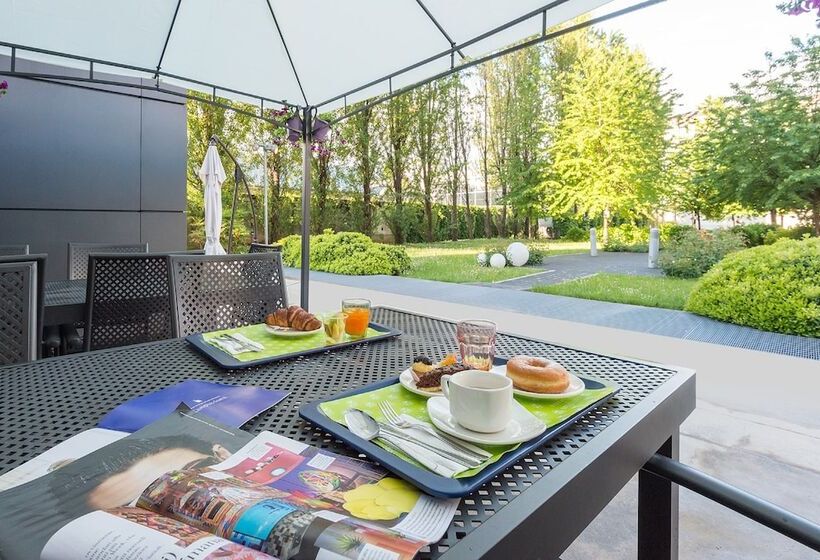 Fotos del hotel Camplus Guest Turro Casa Per Ferie:  4