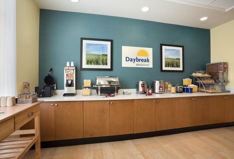 호텔 Days Inn & Suites By Wyndham Caldwell