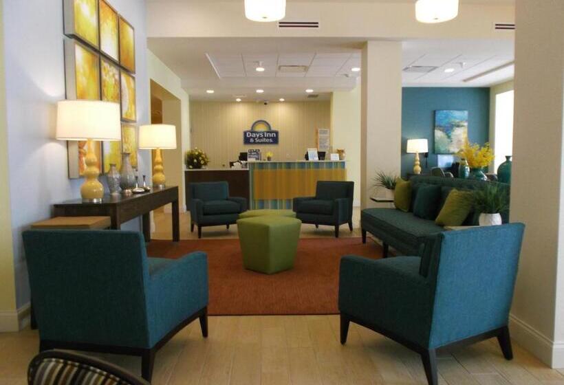 호텔 Days Inn & Suites By Wyndham Caldwell