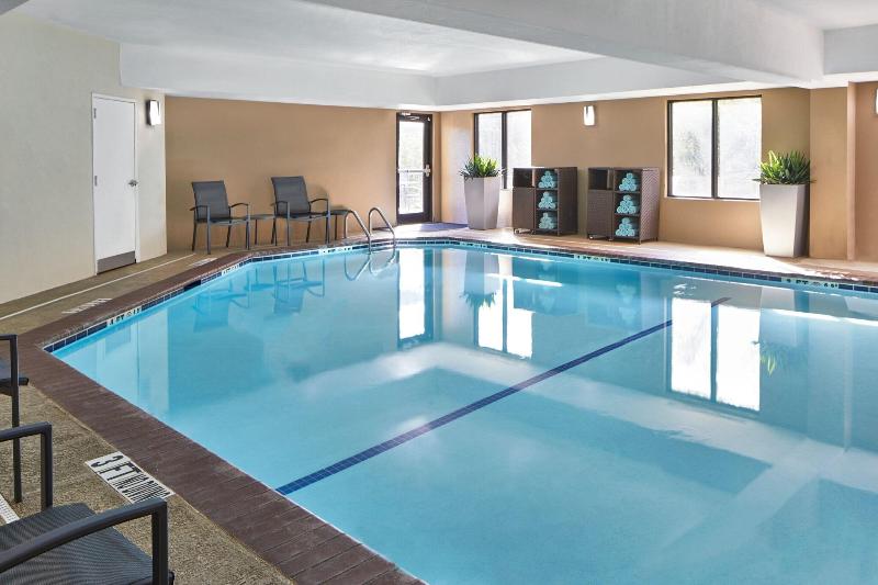 هتل Fairfield Inn & Suites By Marriott Gainesville