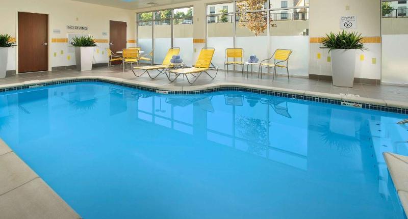 هتل Fairfield Inn & Suites By Marriott Gainesville