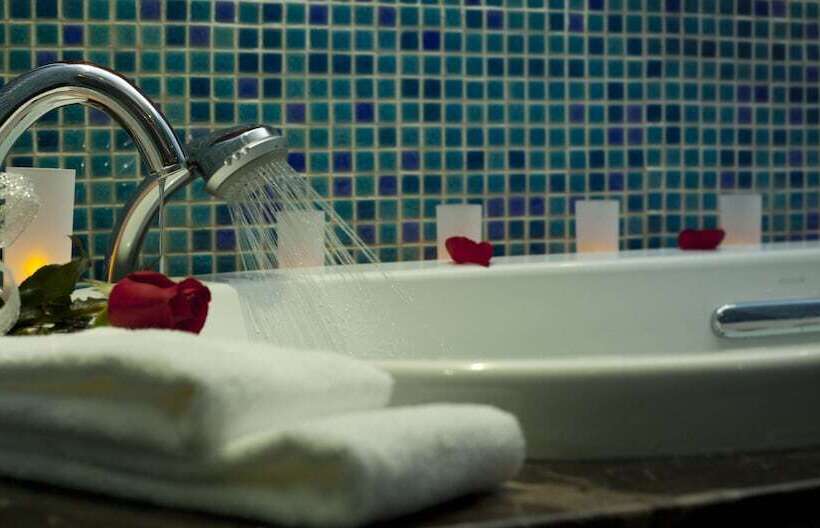 Fotos del hotel Golden Lotus Luxury:  30