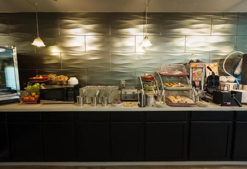 호텔 Hawthorn Extended Stay By Wyndham Saint Robert