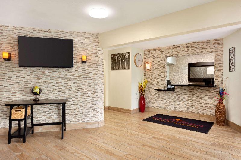 호텔 Hawthorn Extended Stay By Wyndham Saint Robert