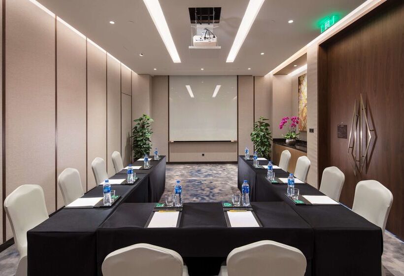 فندق Hilton Garden Inn Shanghai Hongqiao Necc