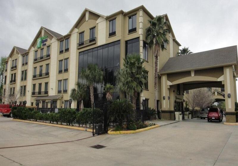 Fotos del hotel Holiday Inn Express And Suites Houston North - Iah Area, An Ihg:  7