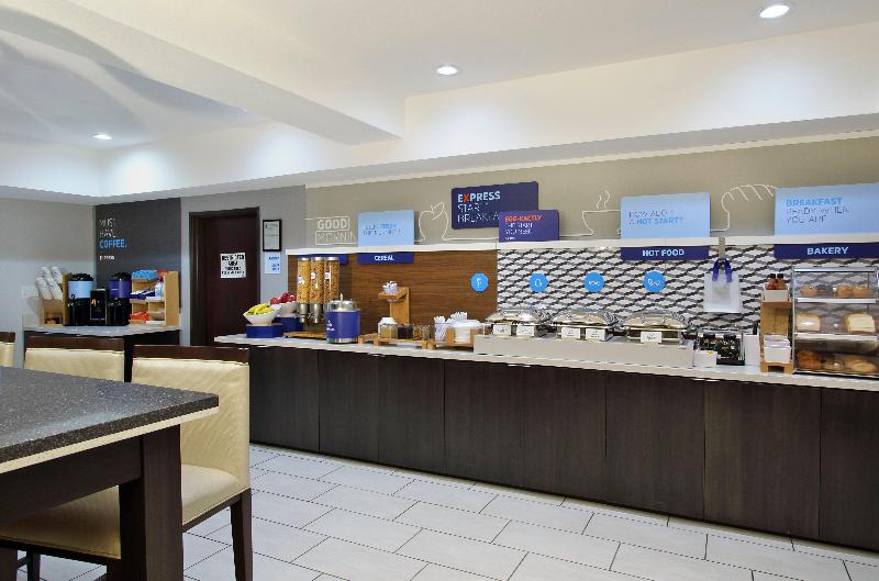 Fotos del hotel Holiday Inn Express And Suites Houston North - Iah Area, An Ihg:  23