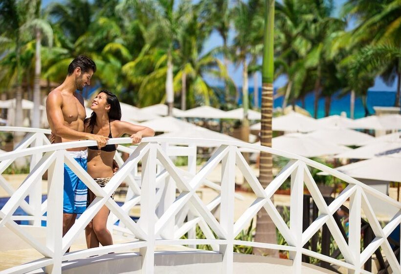 هتل Hyatt Zilara Rose Hall Adults Only All Inclusive