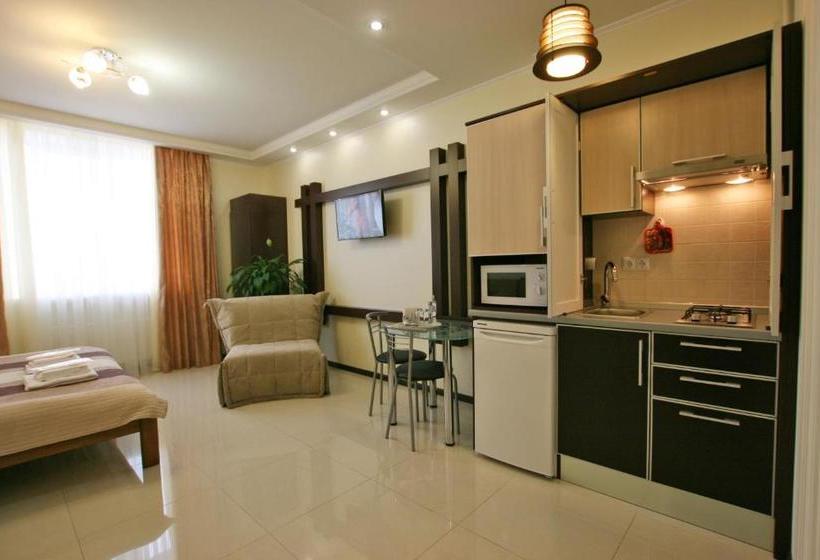 هتل Lotos Apartments