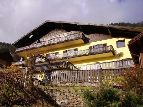 تختخواب و صبحانه Jaeger Guesthouse