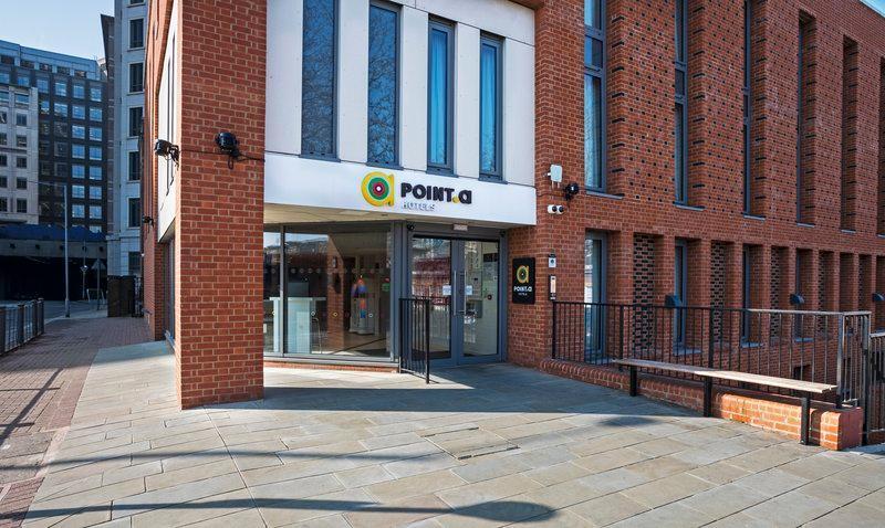 Fotos del hotel Point A  London Canary Wharf:  2