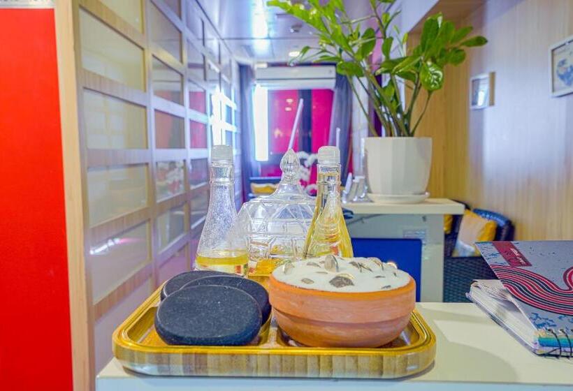 Fotos del hotel Reflections:  45