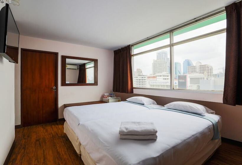 Fotos del hotel Ruamchitt Travelodge:  2