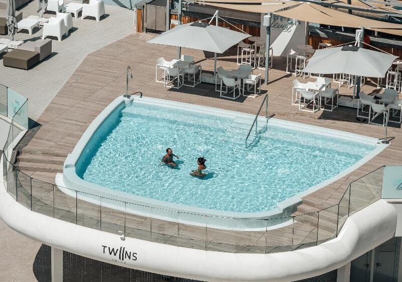 Fotos del hotel The Ibiza Twiins:  15