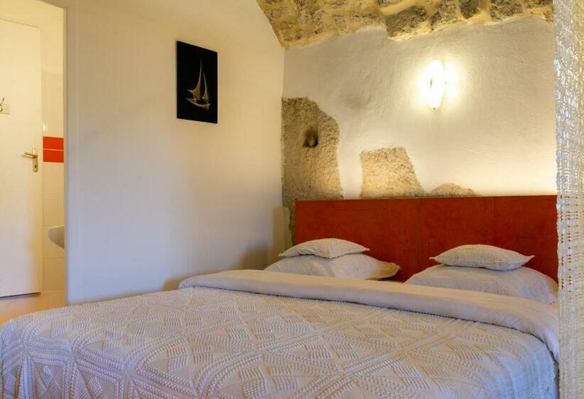 Gite De La Reine Jeanne