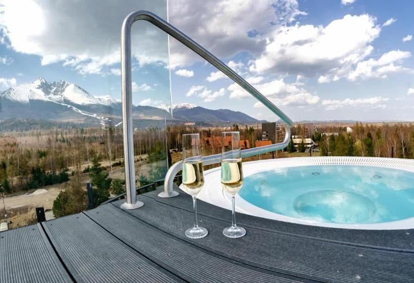 فندق Privileged Lesná   With Garden Terrace, Tatranská Lomnica 2 Km