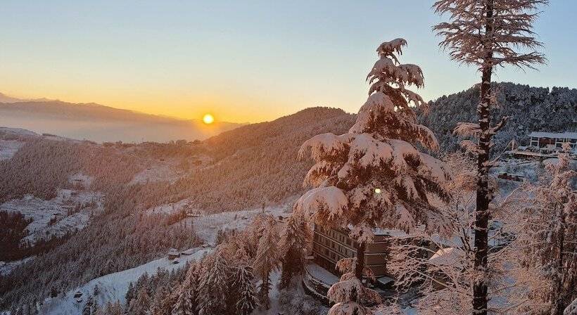 فندق Treebo Shimla Ayurvedic Retreat Kufri