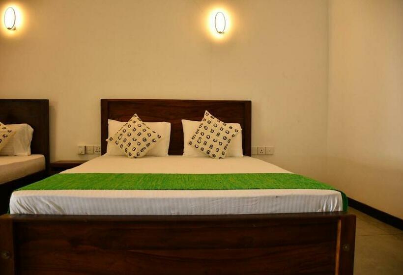 پانسیون Buddika Safari & Resort