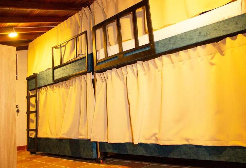 پانسیون Hostal Colombian Gold