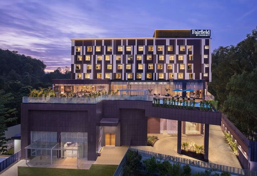 هتل Fairfield By Marriott Dehradun