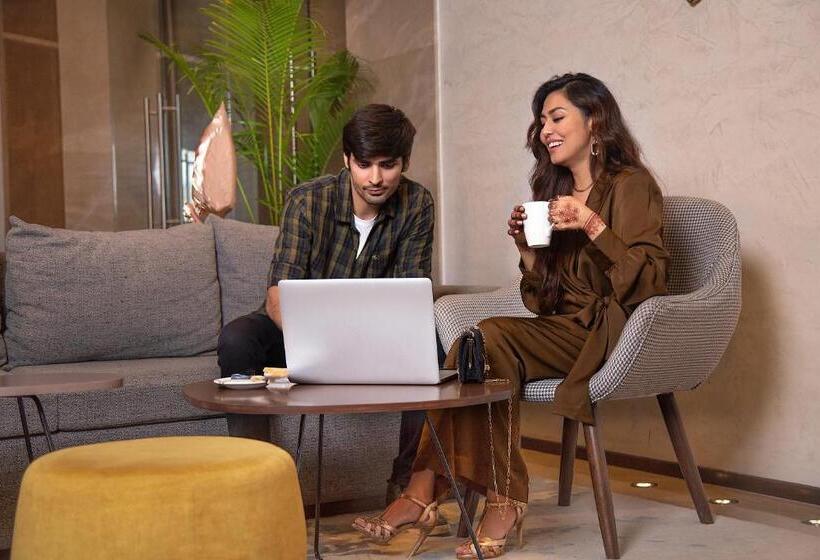 בית מלון כפרי Fairfield By Marriott Dehradun