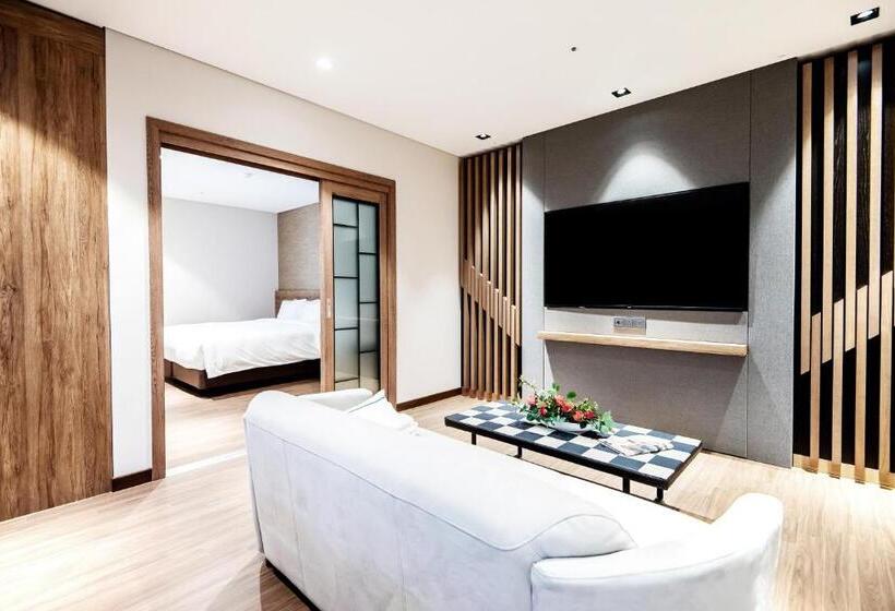 Hotel Intrada Icheon
