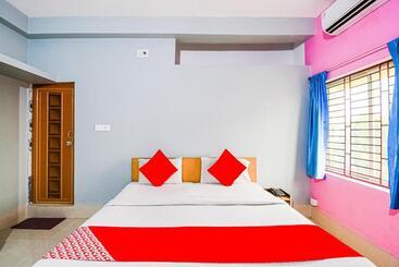 هتل Oyo 84079 Maa Home Stays 5