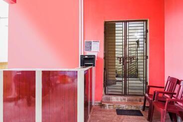 هتل Oyo 84079 Maa Home Stays 5