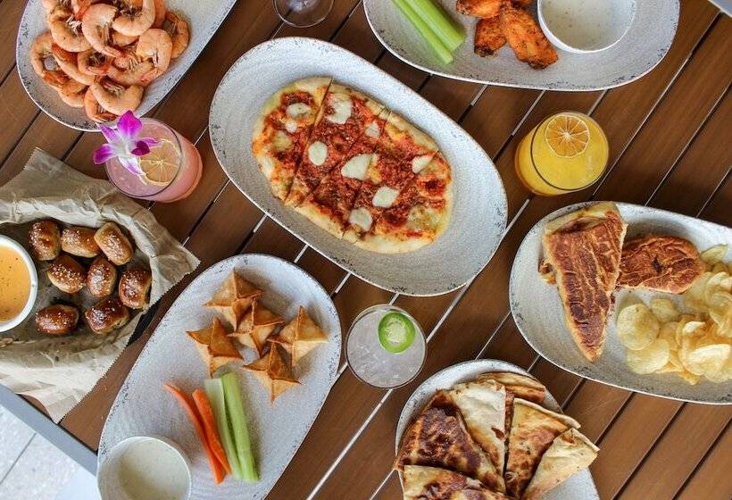 Отель Residence Inn By Marriott Tampa Wesley Chapel