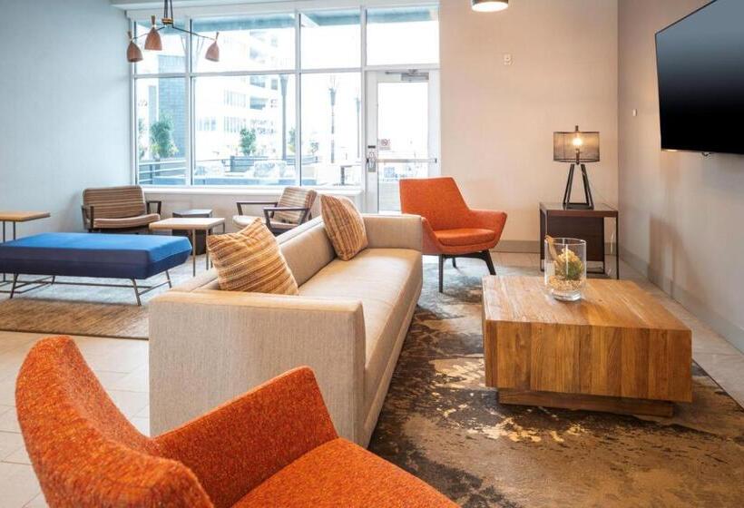 هتل Towneplace Suites By Marriott Louisville Downtown